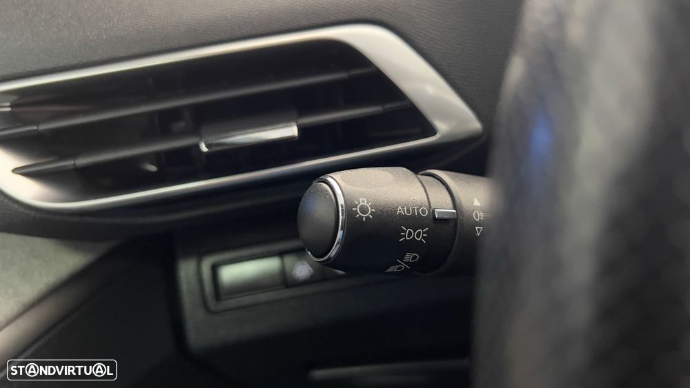 Peugeot 3008 1.2 PureTech GT EAT8 - 35