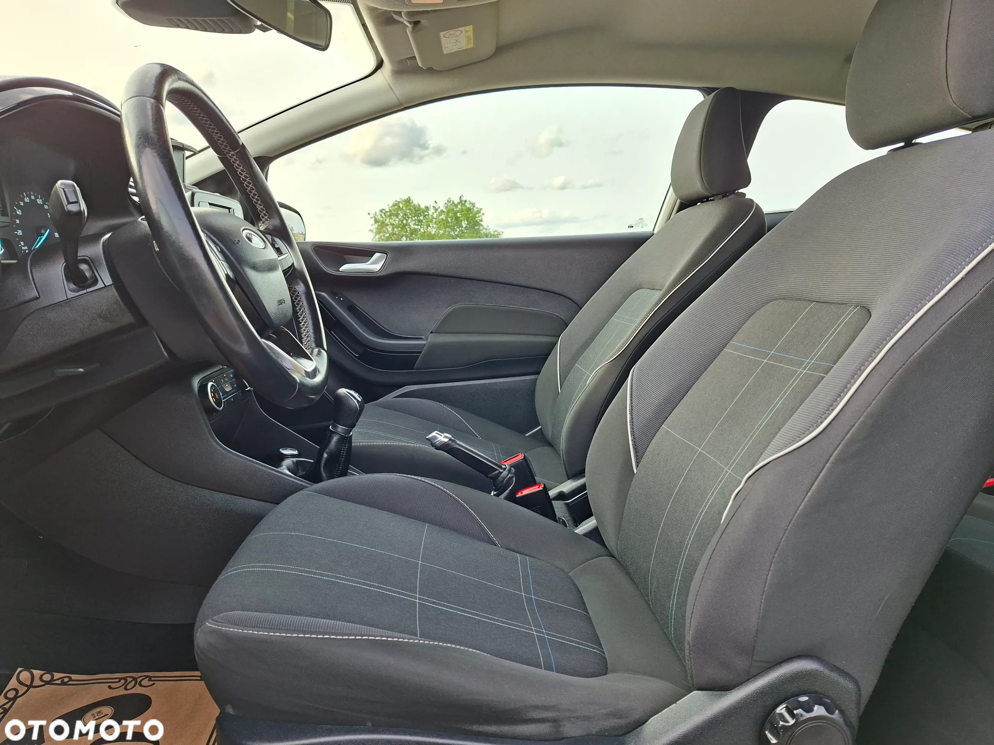 Ford Fiesta 1.1 Trend - 11