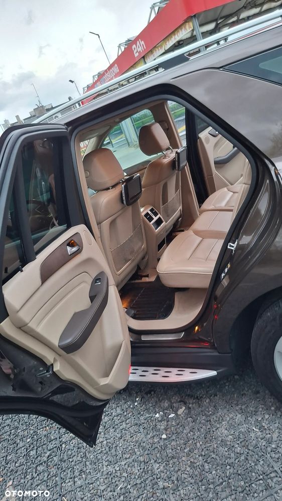 Mercedes-Benz ML 350 BlueTEC 4-Matic - 13