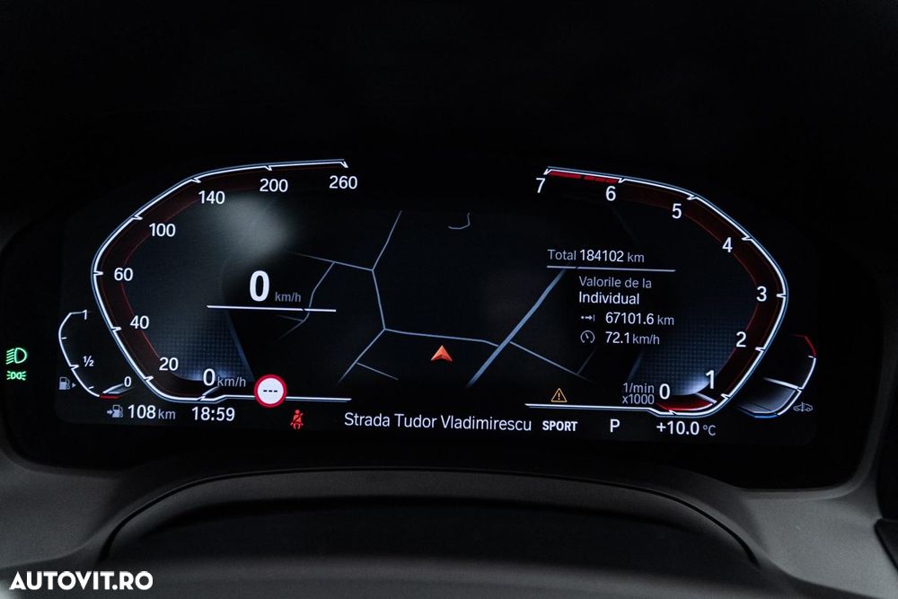 BMW Seria 3 318i Aut. Sport Line - 39