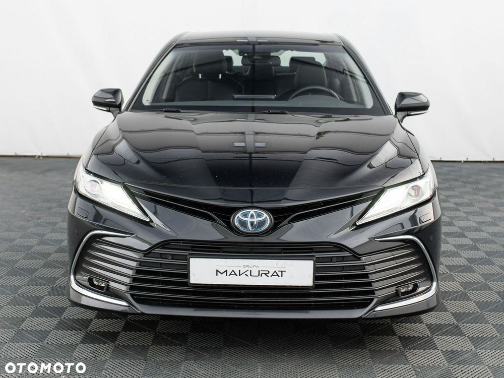 Toyota Camry - 8