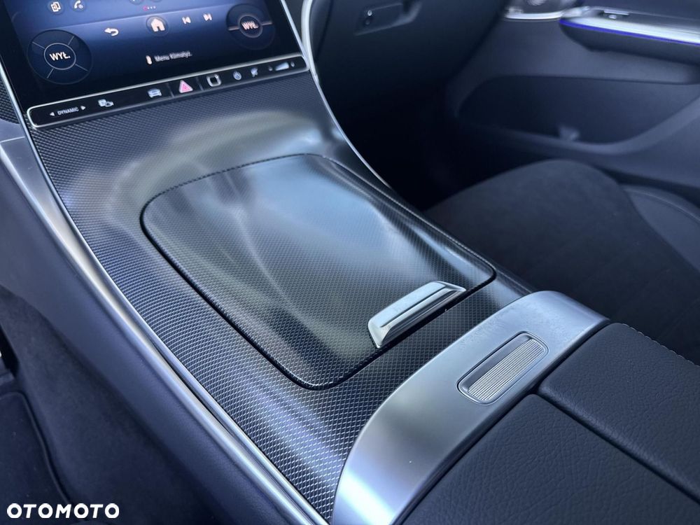 Mercedes-Benz GLC - 15