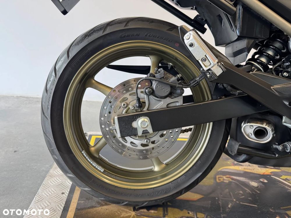 Yamaha XJ - 15