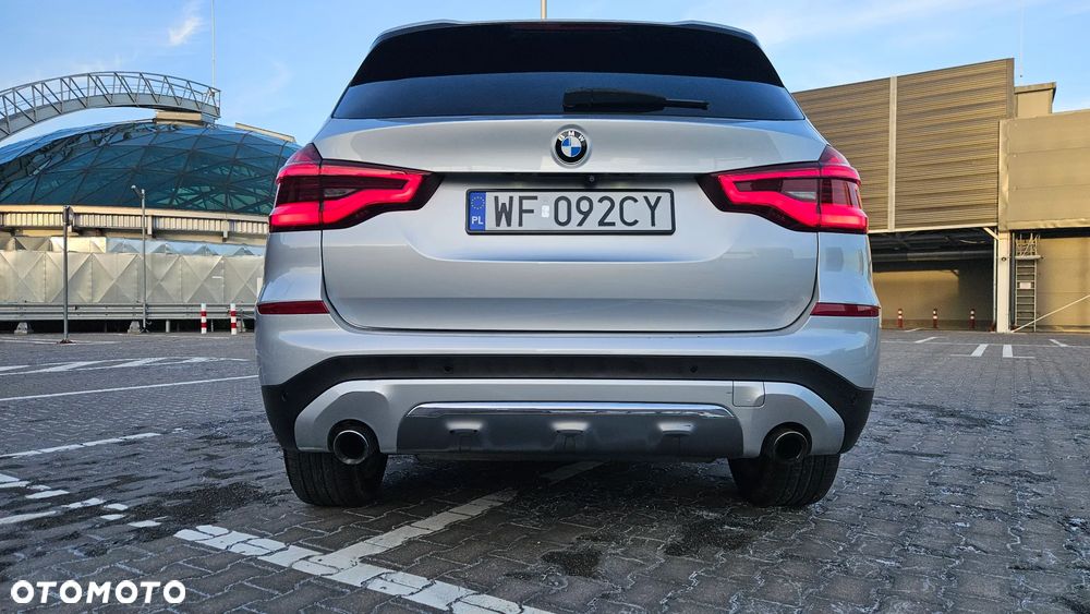 BMW X3 xDrive30i Luxury Line - 8