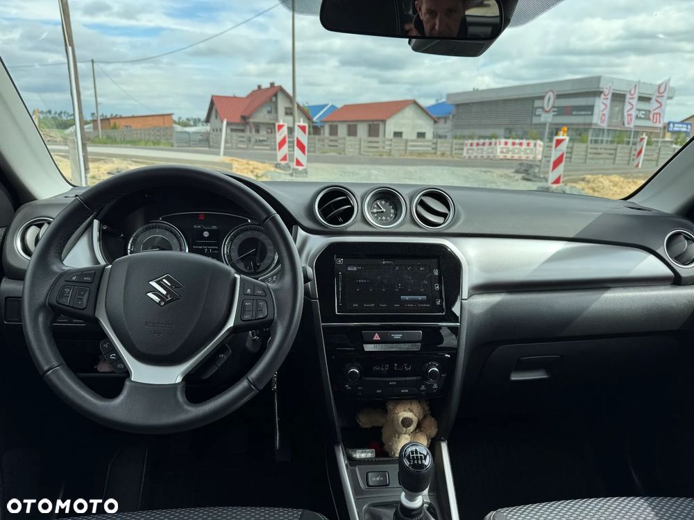 Suzuki Vitara 1.4 Boosterjet mHEV Premium Plus 2WD - 8