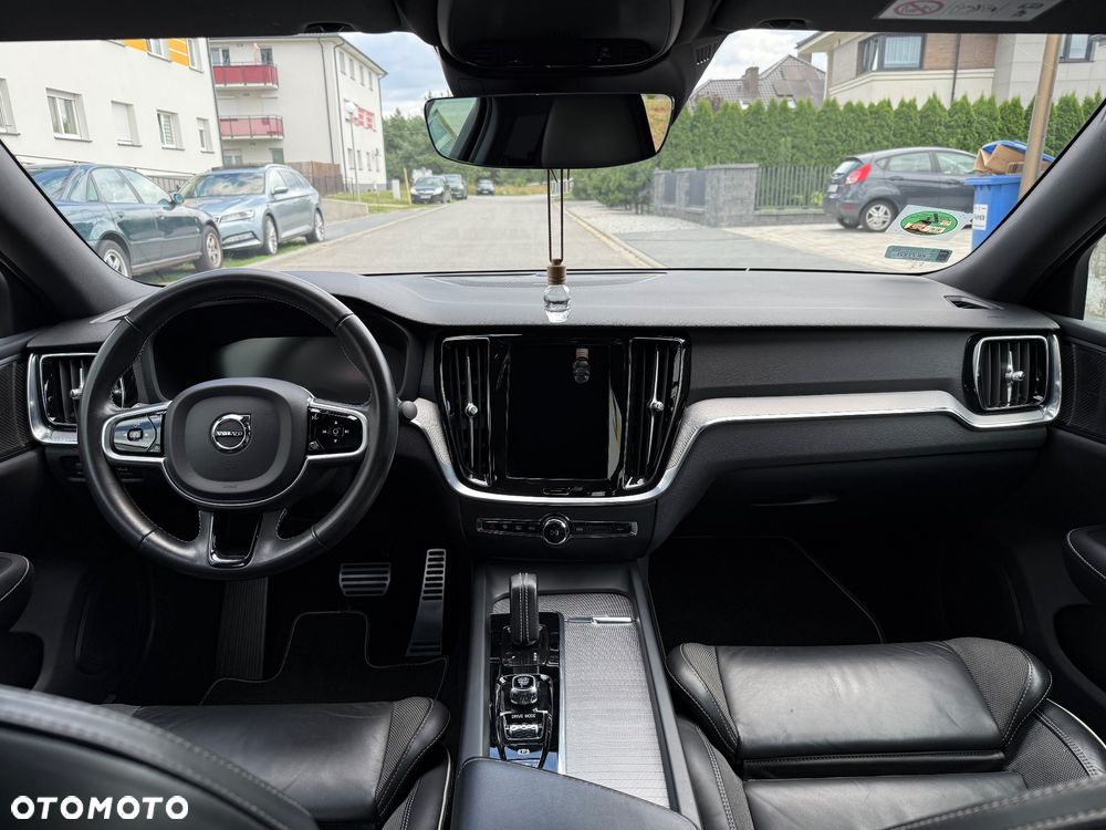 Volvo S60 B4 B R-Design - 15