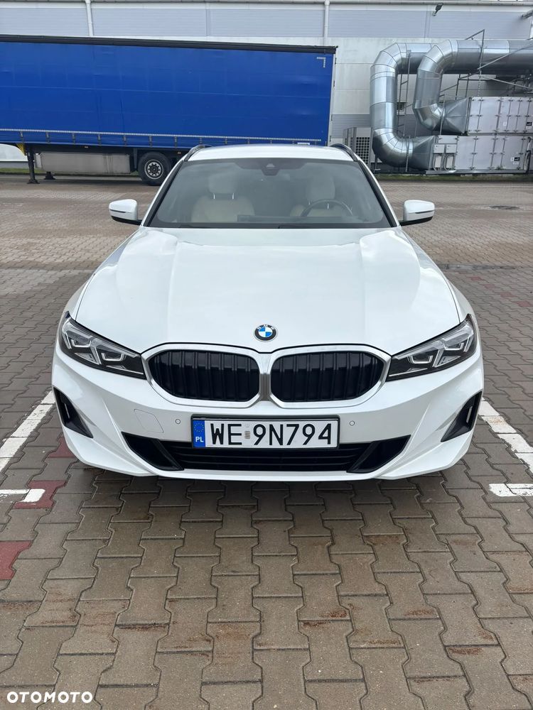 BMW Seria 3 2023 photo 5