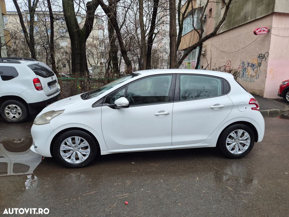 Peugeot 208 1.4 HDi FAP Active - 6