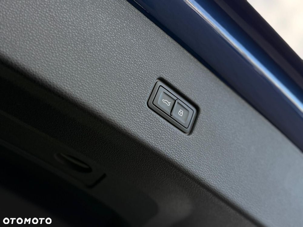Audi SQ8 TFSI Quattro Tiptronic - 16