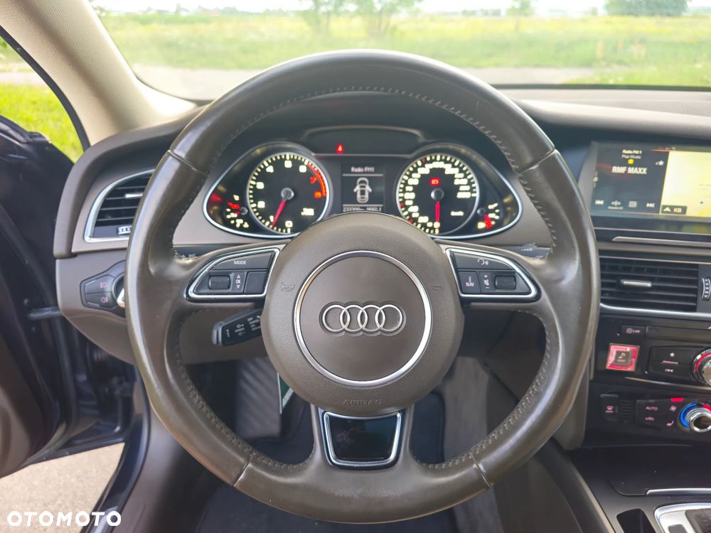Audi A4 Limousine 2.0 TFSI Quattro Line S tronic - 16
