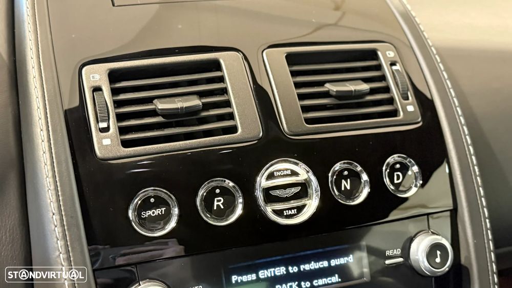 Aston Martin Vantage Coupe S Sportshift - 26