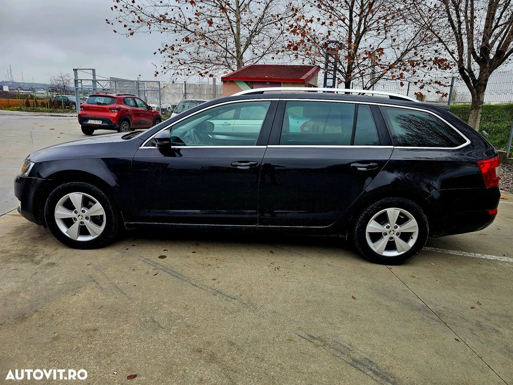 Skoda Octavia 1.6 TDI Green tec 4x4 Elegance - 4