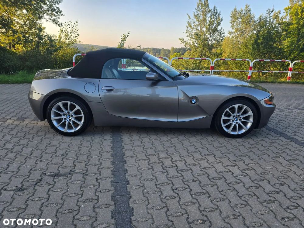 BMW Z4 2.5i - 8