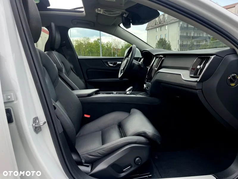 Volvo V60 B3 B Geartronic Inscription - 19