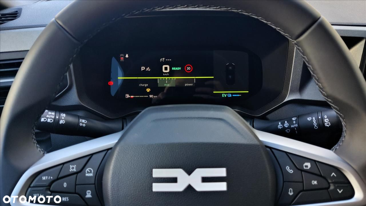 Dacia Bigster 1.8 Full Hybrid 155 Journey MMT - 11