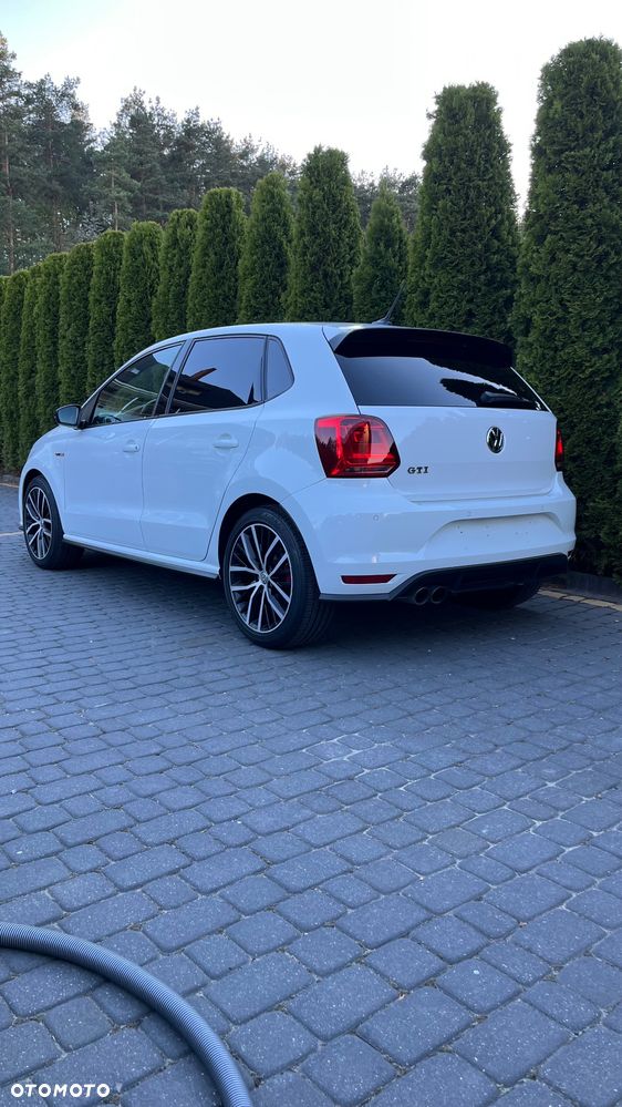 Volkswagen Polo 1.8 TSI BMT GTI DSG - 11