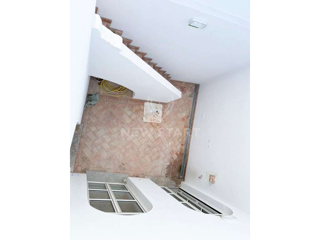Moradia T2 típica algarvia totalmente recuperada em Olhão - Grande imagem: 3/20