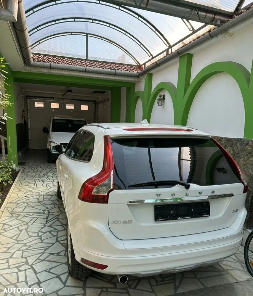 Volvo XC 60 - 8