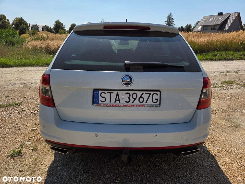 Skoda Octavia 2.0 TDI 4x4 DSG RS - 6