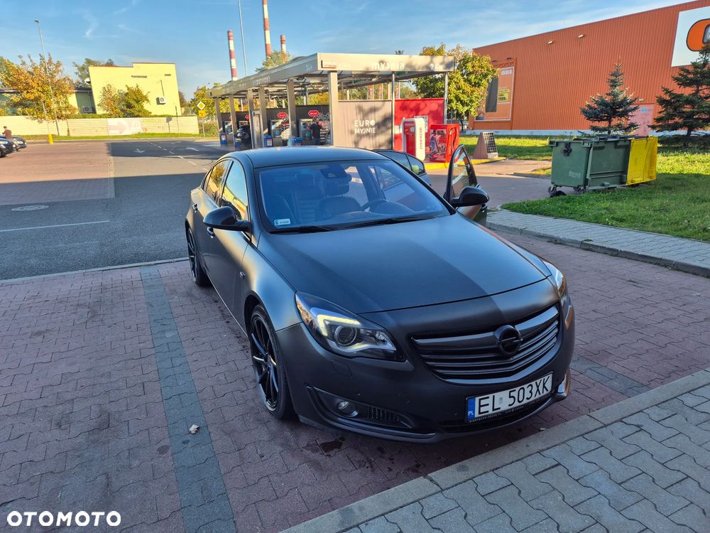 Opel Insignia - 10