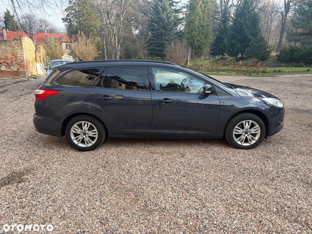 Ford Focus 1.6 TI-VCT Champions Edition - 10