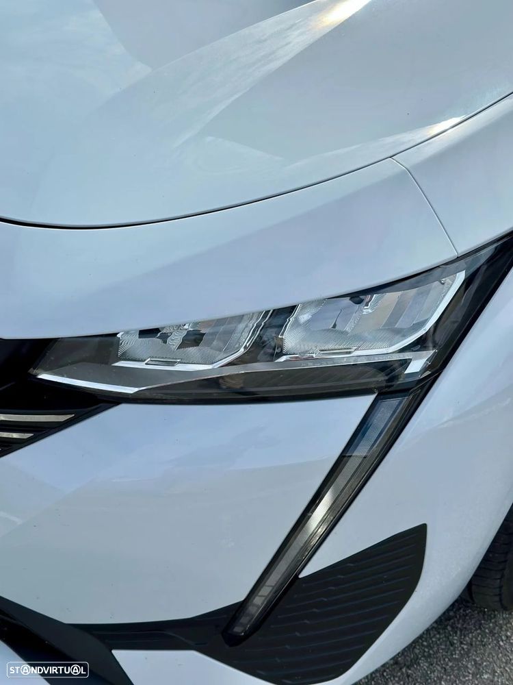 Peugeot 308 1.6 Hybrid Allure e-EAT8 - 13