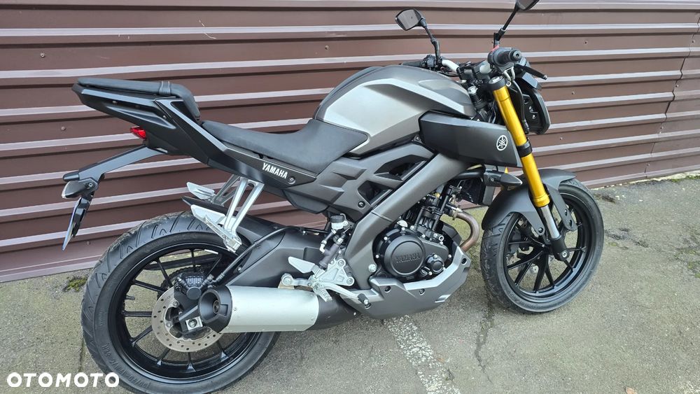 Yamaha MT - 8