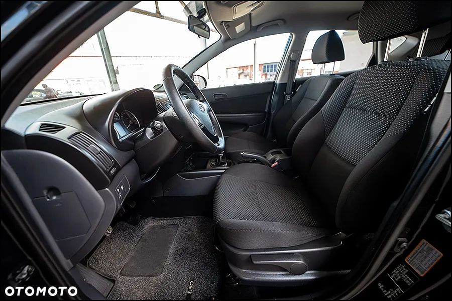 Hyundai i30 - 29