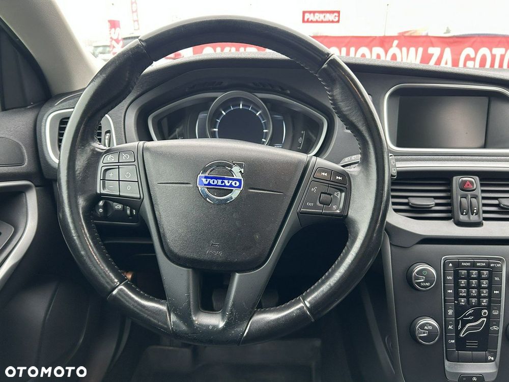 Volvo V40 - 17