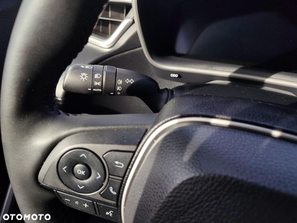 Toyota Corolla Cross - 16