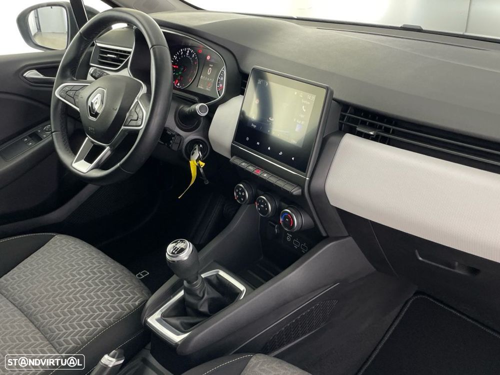 Renault Clio 1.0 TCe Evolution - 24