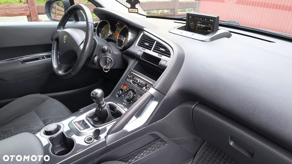 Peugeot 3008 HDi FAP 150 Platinum - 9