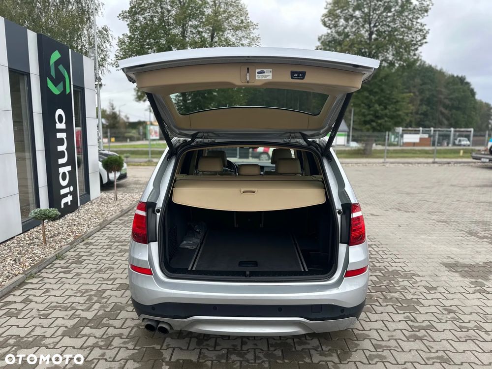BMW X3 xDrive28i - 9