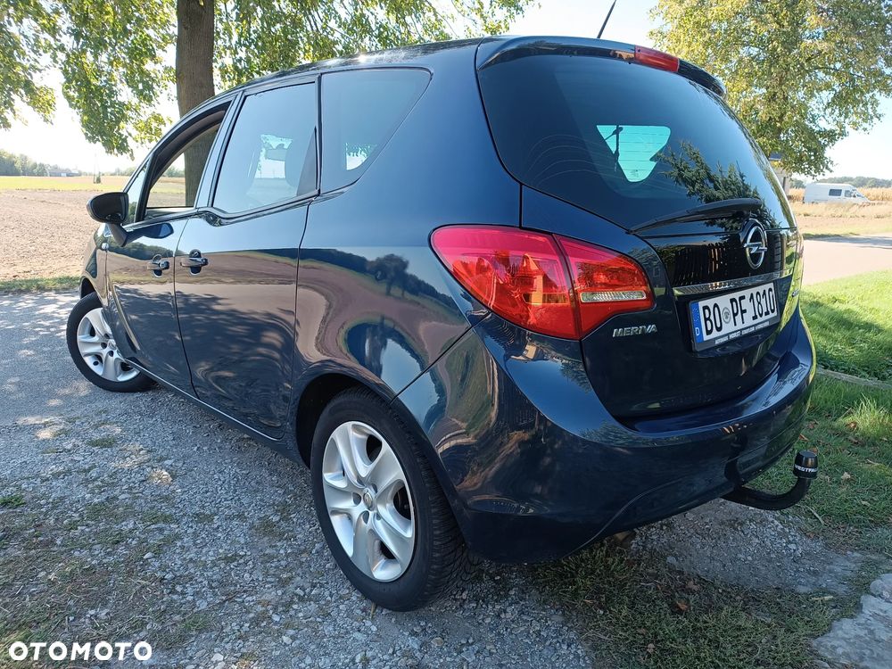 Opel Meriva - 8