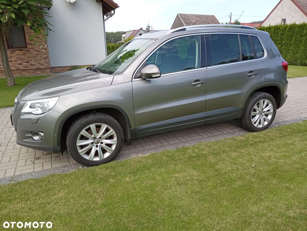Volkswagen Tiguan - 5