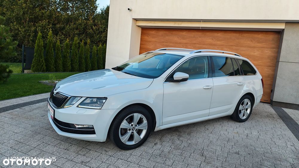 Skoda Octavia 1.4 TSI Edition DSG - 34