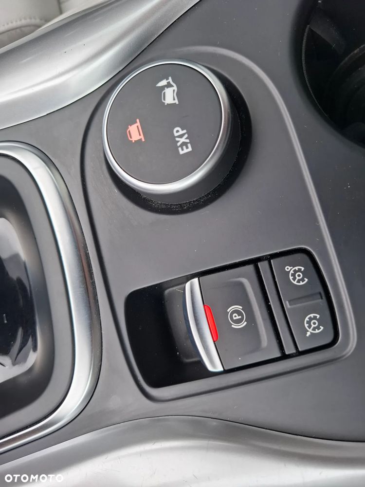 Renault Kadjar BLUE dCi 115 EDC BOSE EDITION - 26