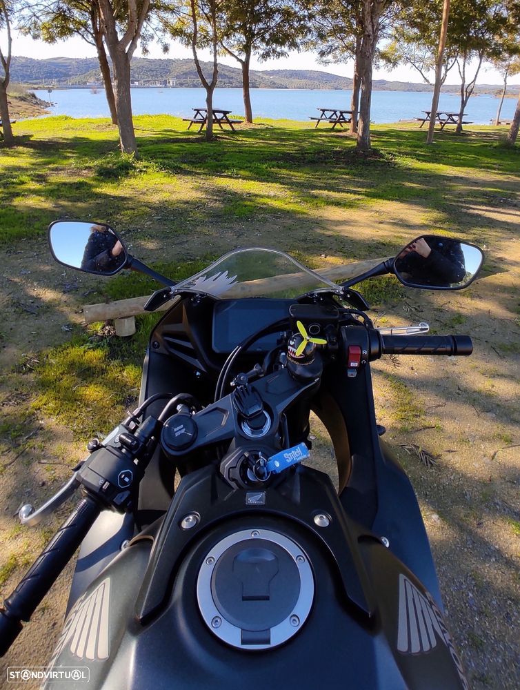 Honda CBR - 3