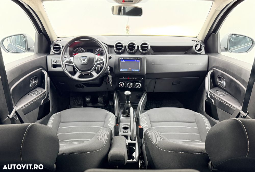 Dacia Duster 1.6 4x2 Laureate - 6
