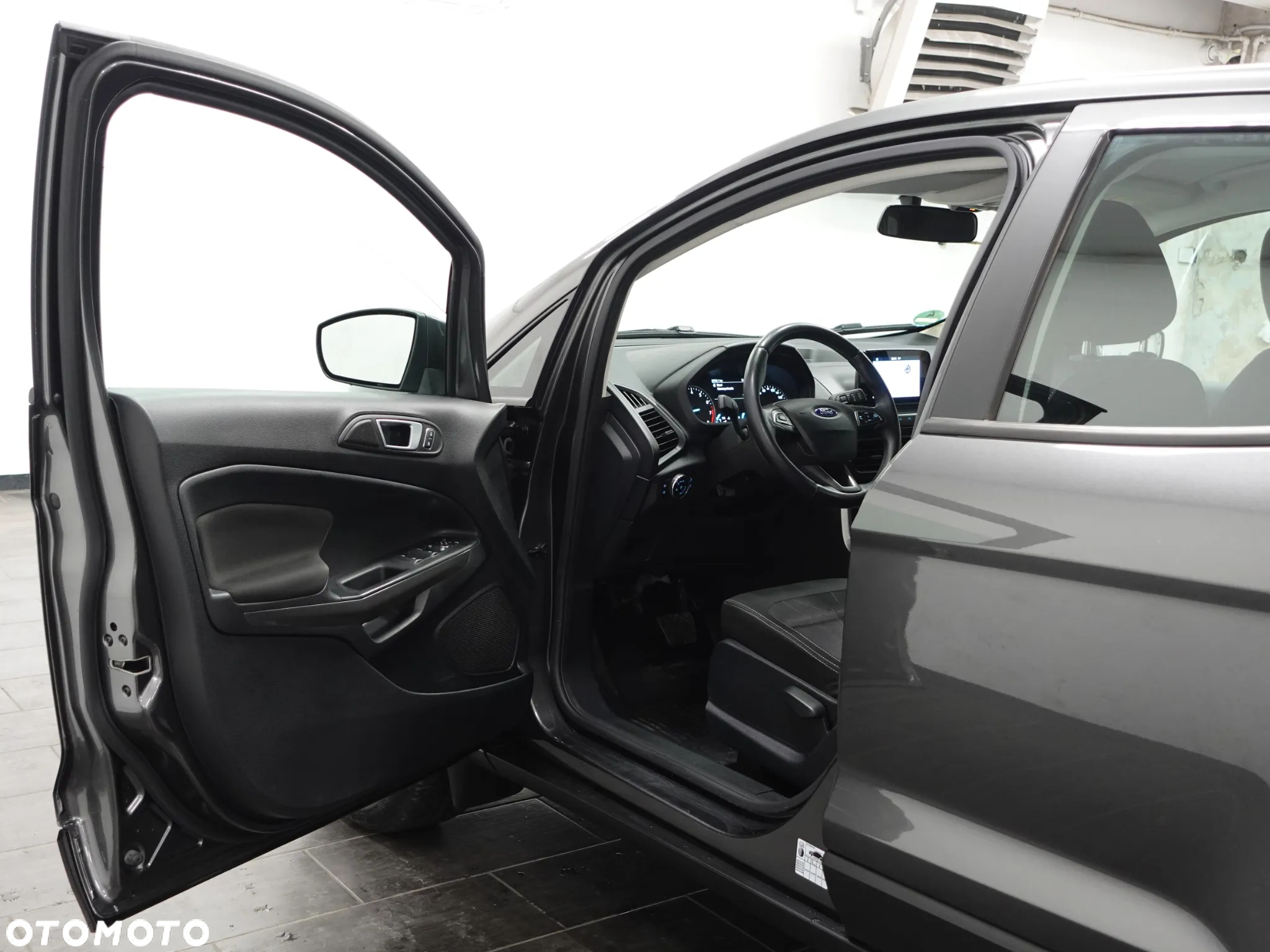 Ford EcoSport 1.0 EcoBoost TREND - 17