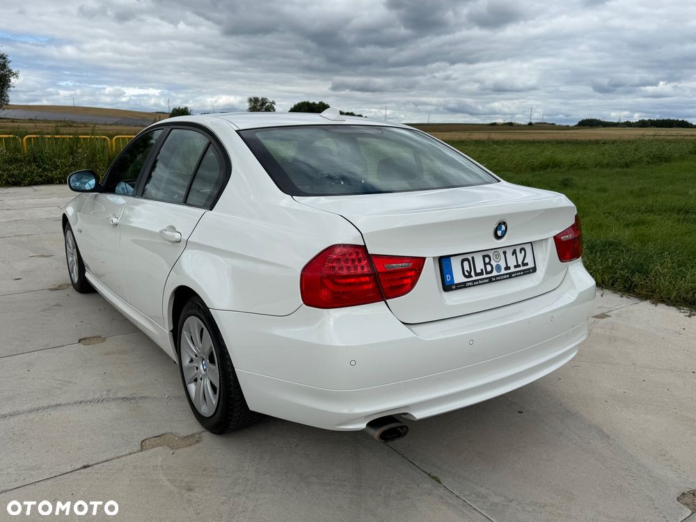 BMW Seria 3 318i Edition Lifestyle - 7