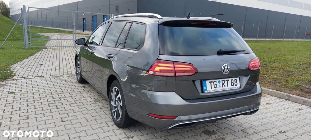 Volkswagen Golf 1.6 TDI Sound - 5