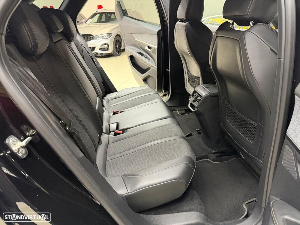 Peugeot 3008 1.2 PureTech GT Line - 35