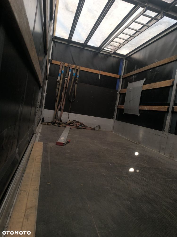 Mercedes-Benz Sprinter 319 CDI - 13