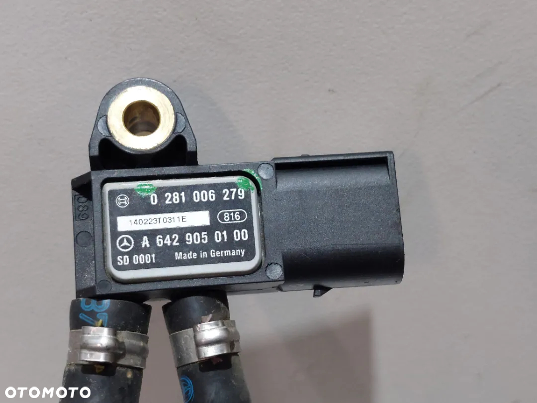 CZUJNIK CIŚNIENIA SPALIN Z PRZEWODAMI MERCEDES VITO W639 R2014 2,2 CDI NR 0281006279 - 2