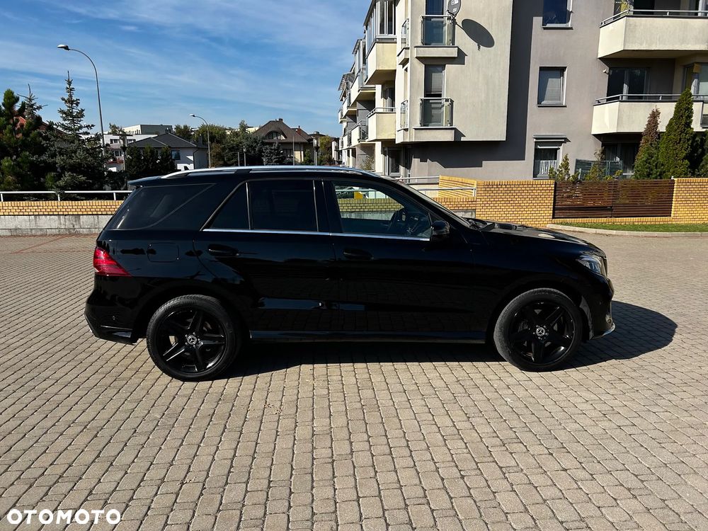 Mercedes-Benz GLE - 4