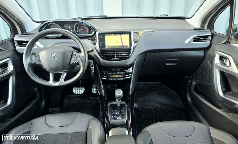 Peugeot 2008 PureTech 110 Stop&Start EAT6 Crossway - 21