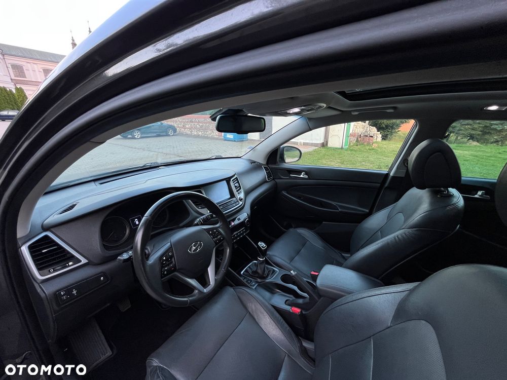 Hyundai Tucson blue 1.7 CRDi 2WD Style - 12