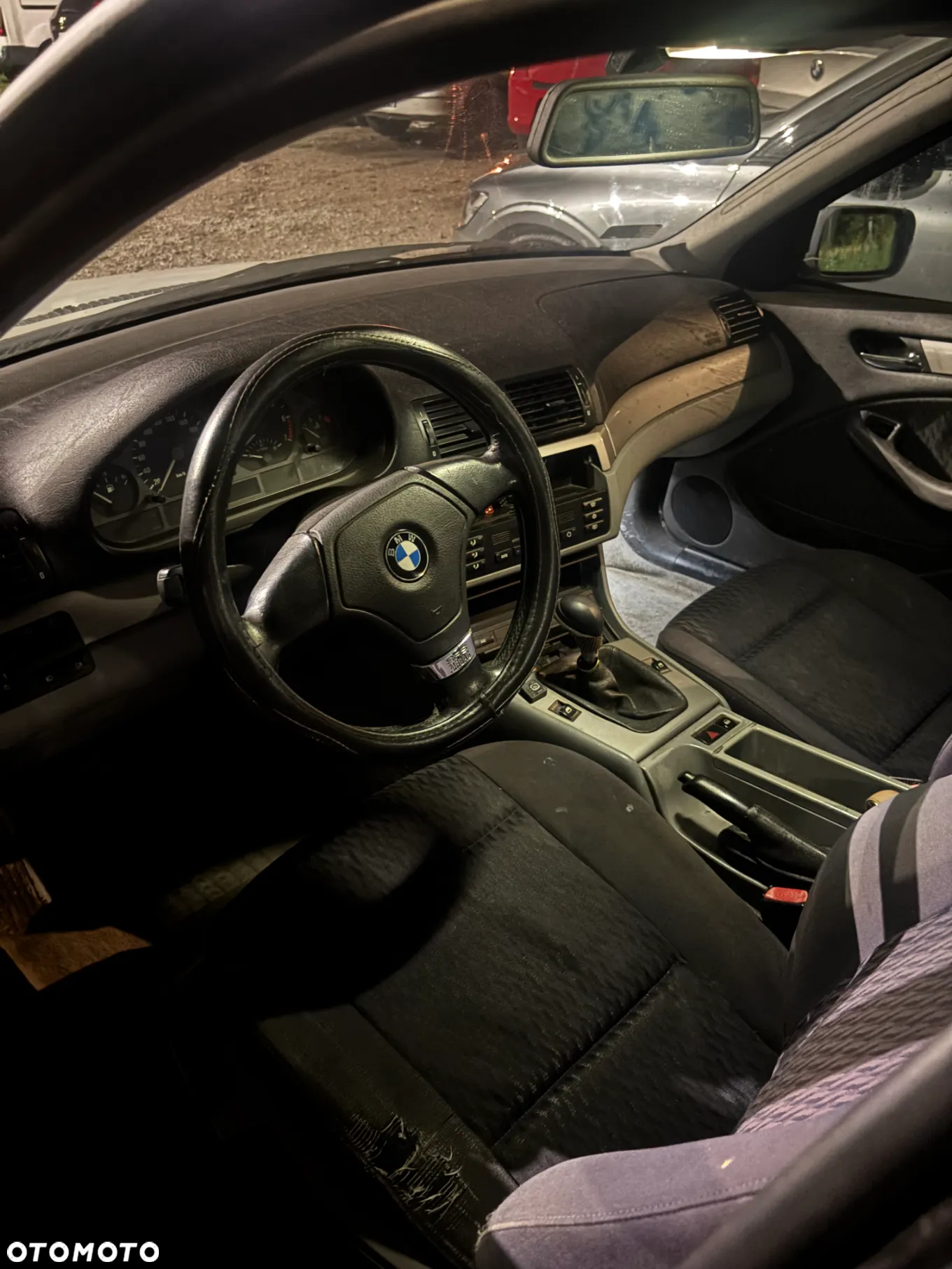 BMW Seria 3 318i - 6