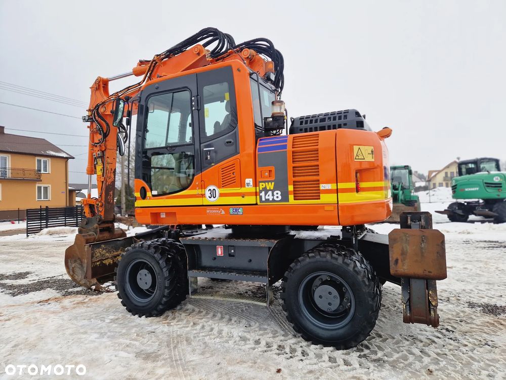 Komatsu PW148